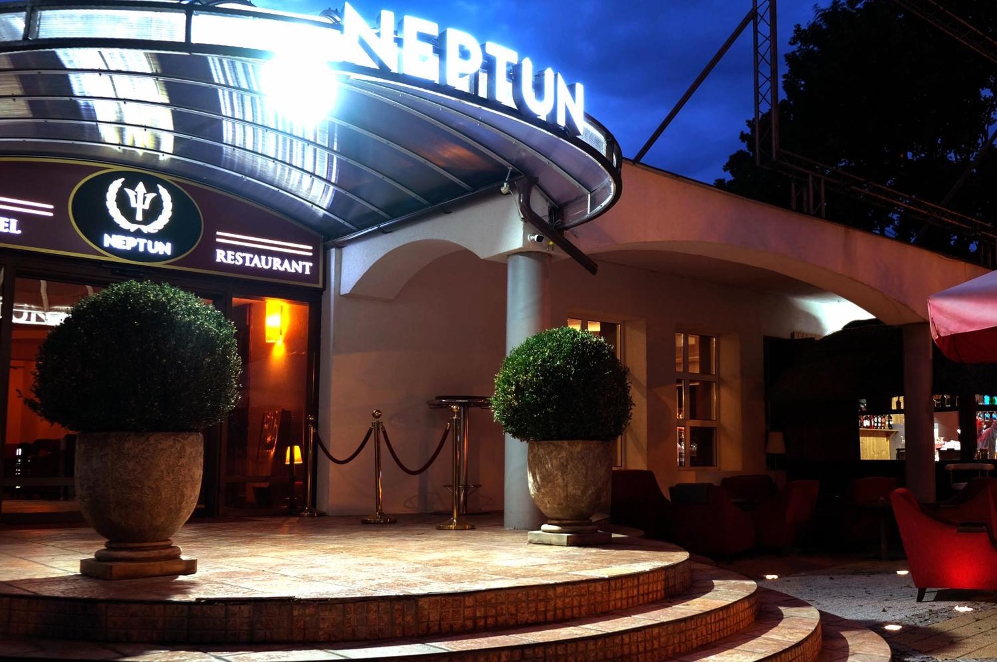 Hotel Neptun Jastrzebia Gora Luaran gambar